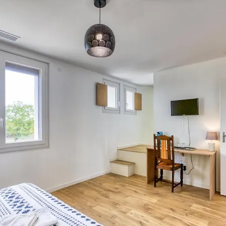 5 Bedroom In Albi