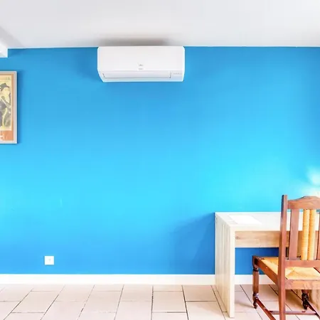5 Bedroom In