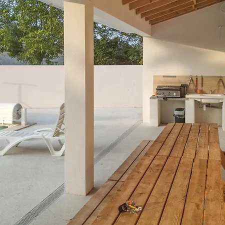 Beautiful In Ferienhaus Albi